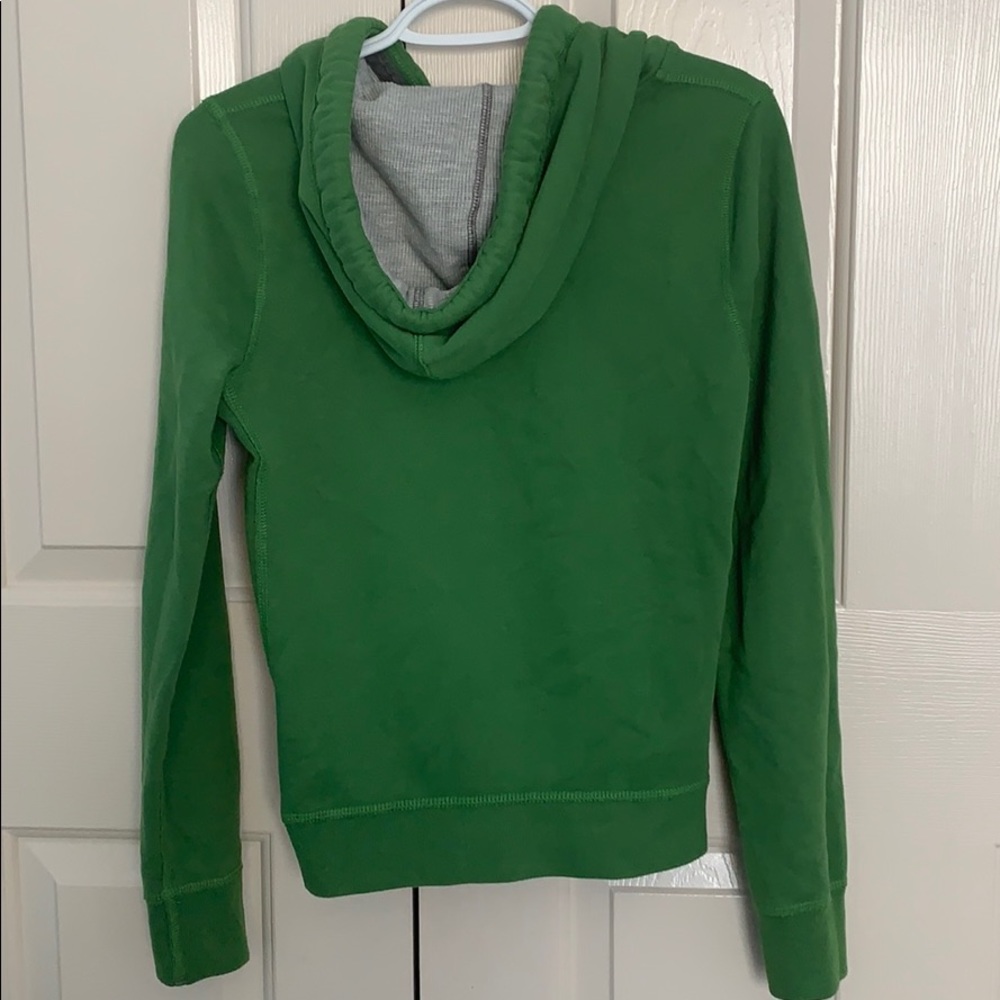 Green Abercrombie and Fitch sweatshirt - Picture 5 of 9